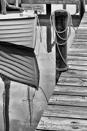 Pier Texture BW