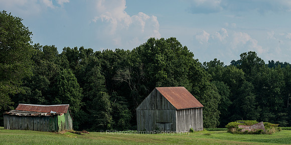 Aging Barns, Panorama