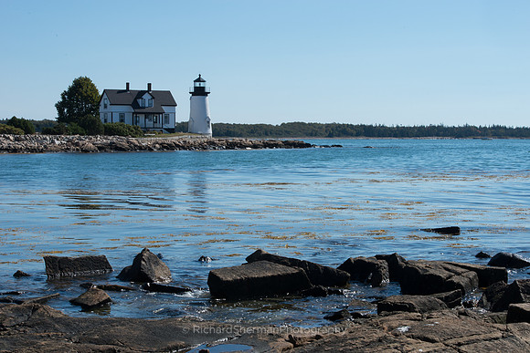 Prospect Harbor Light 3