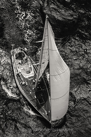 Sepia Sloop, BW