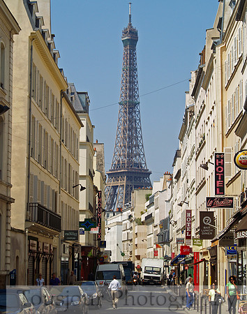 Paris Street Scene