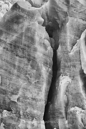 Crevasse BW