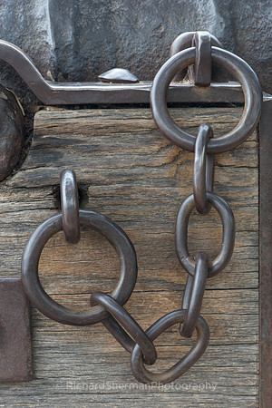 Chains 2