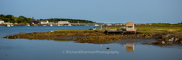 Low Tide Shack