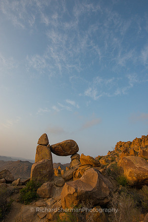 Balanced Rock in Big Bend, Vertical